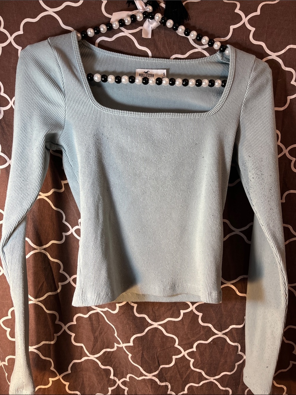 HOLLISTER top